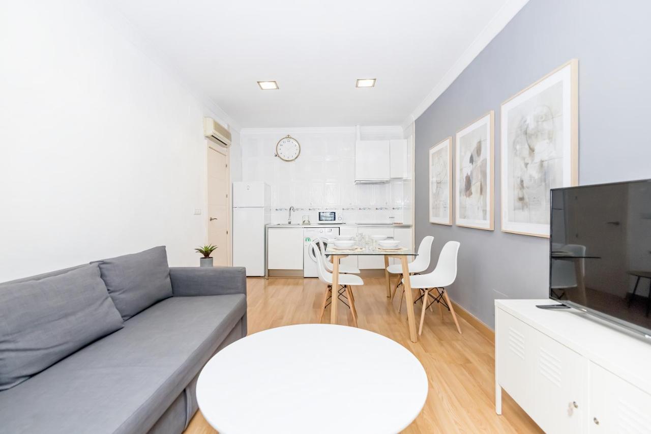 Bhost - Cinteria Lägenhet Málaga Exteriör bild